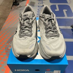 Gently used men’s HOKA Bondi 8.